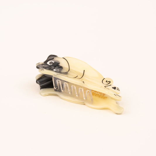 Pug Hair Claw