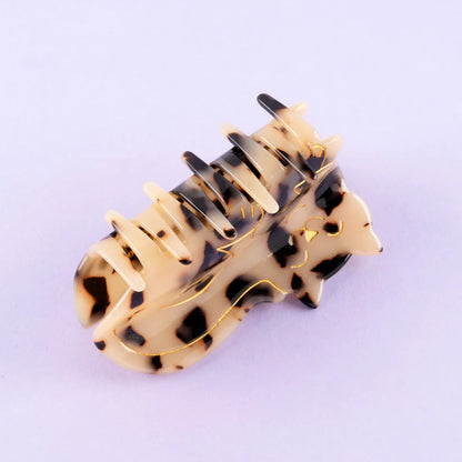 Tabby Cat Hair Claw